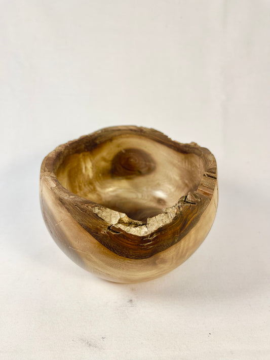 Small Bowl - Walnut Live Edge