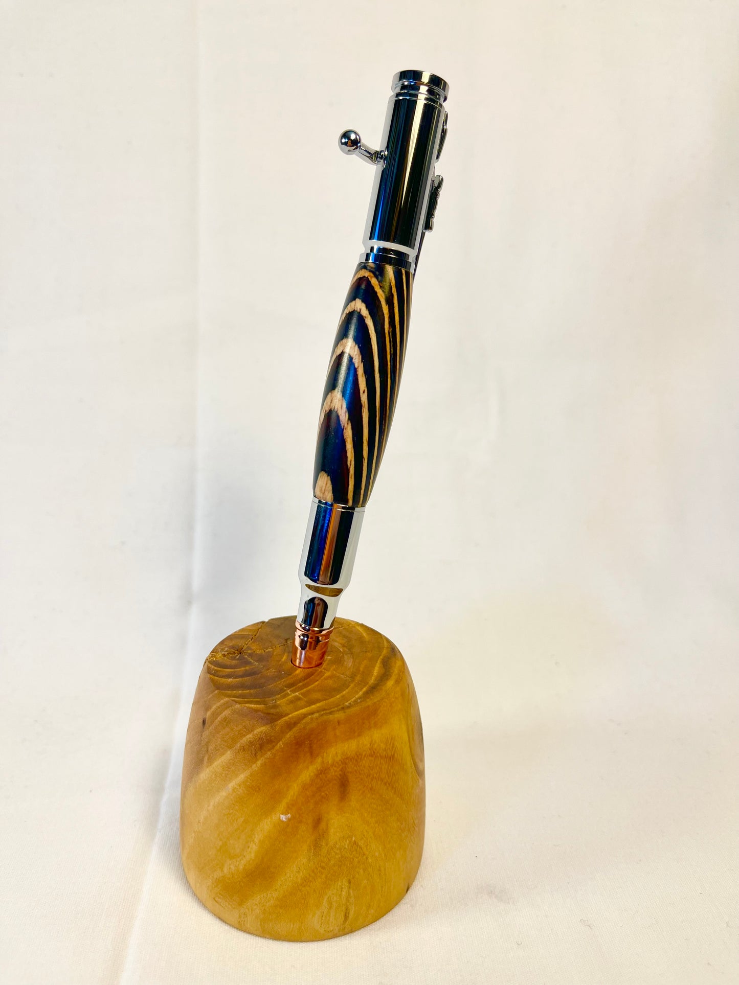 Bolt Action Style Pen