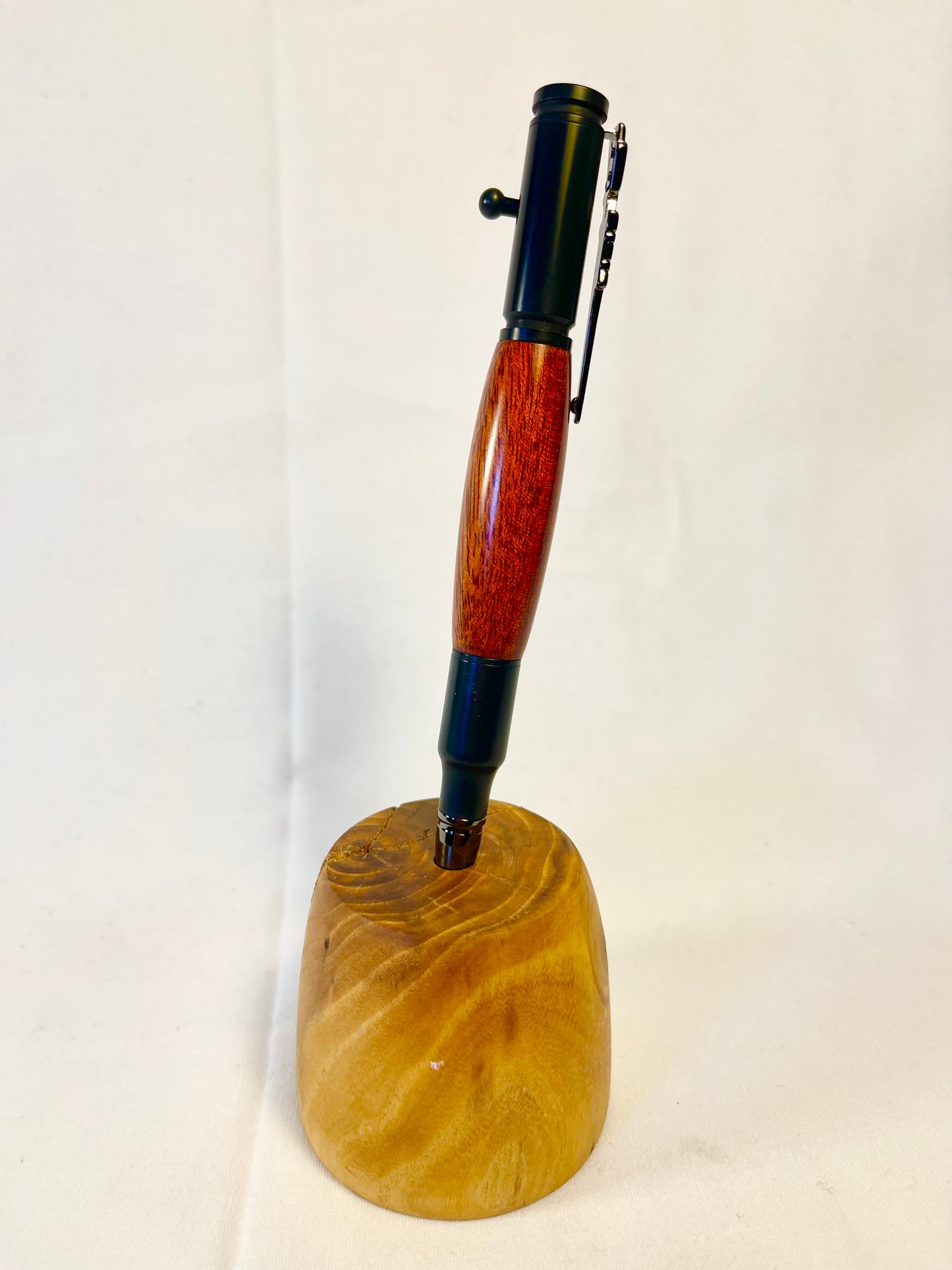 Bolt Action Style Pen